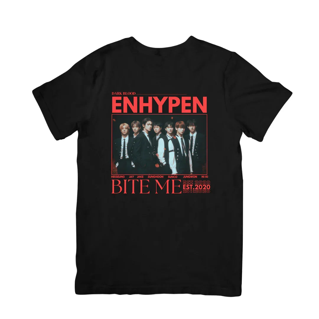Camiseta Básica Enhypen Bite Me - preto