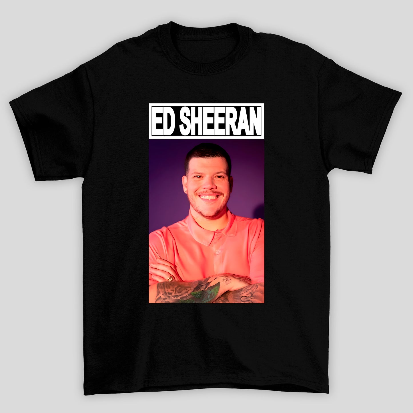 Camiseta Básica Ed Sheeran Meme