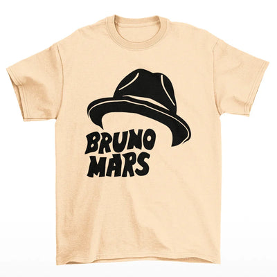 Camiseta Básica Chapéu Bruno Mars