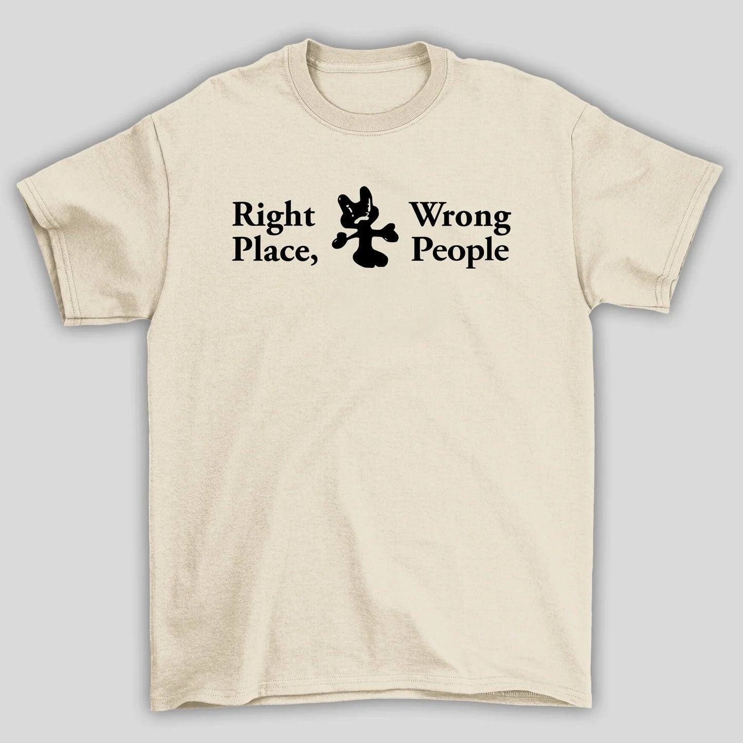 Camiseta Básica BTS Right People, Wrong Place- PÉROLA