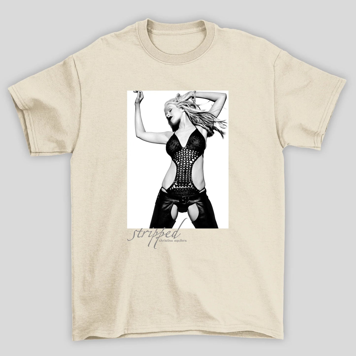 Camiseta Básica Christina Aguilera Stripped- pérola