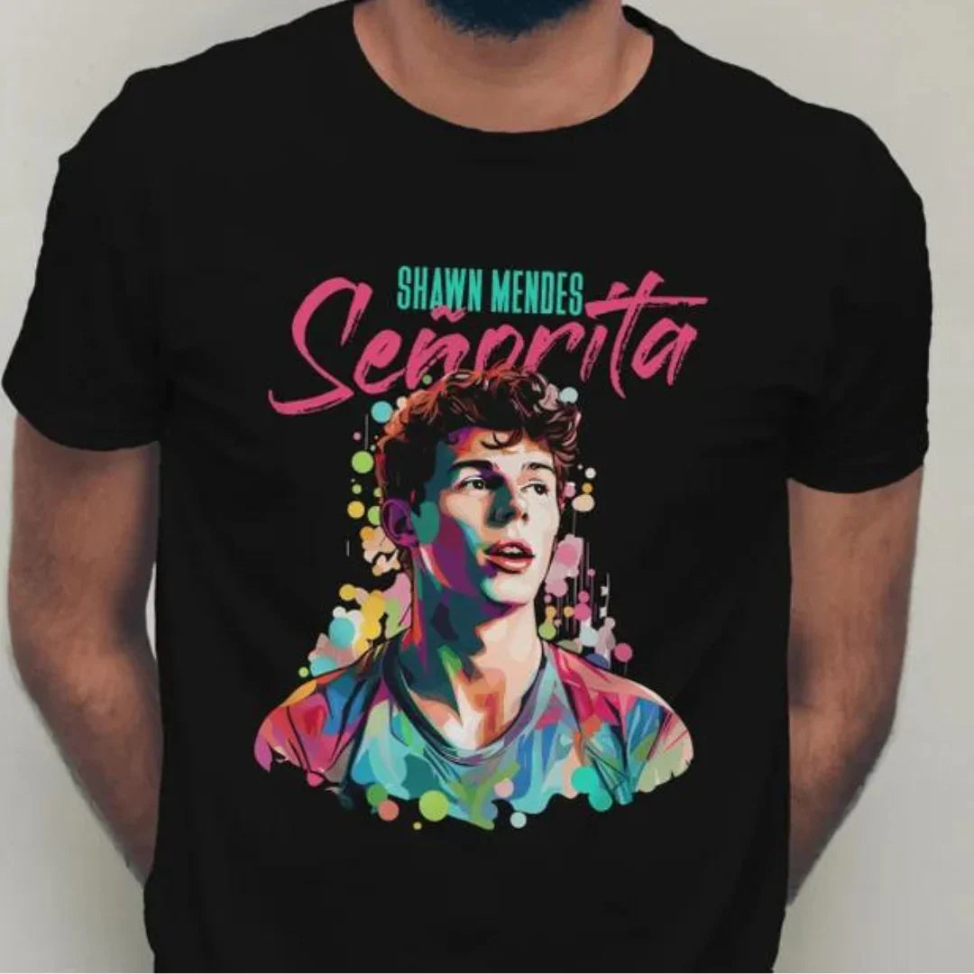 Camiseta Básica Shawn Mendes Señorita - preto