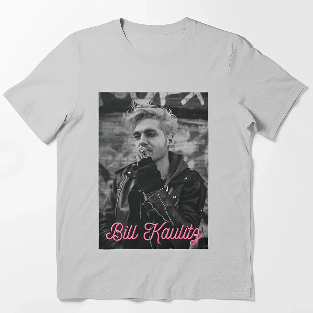 Camiseta Básica Tokio Hotel Bill Kaulitz P&B - cinza