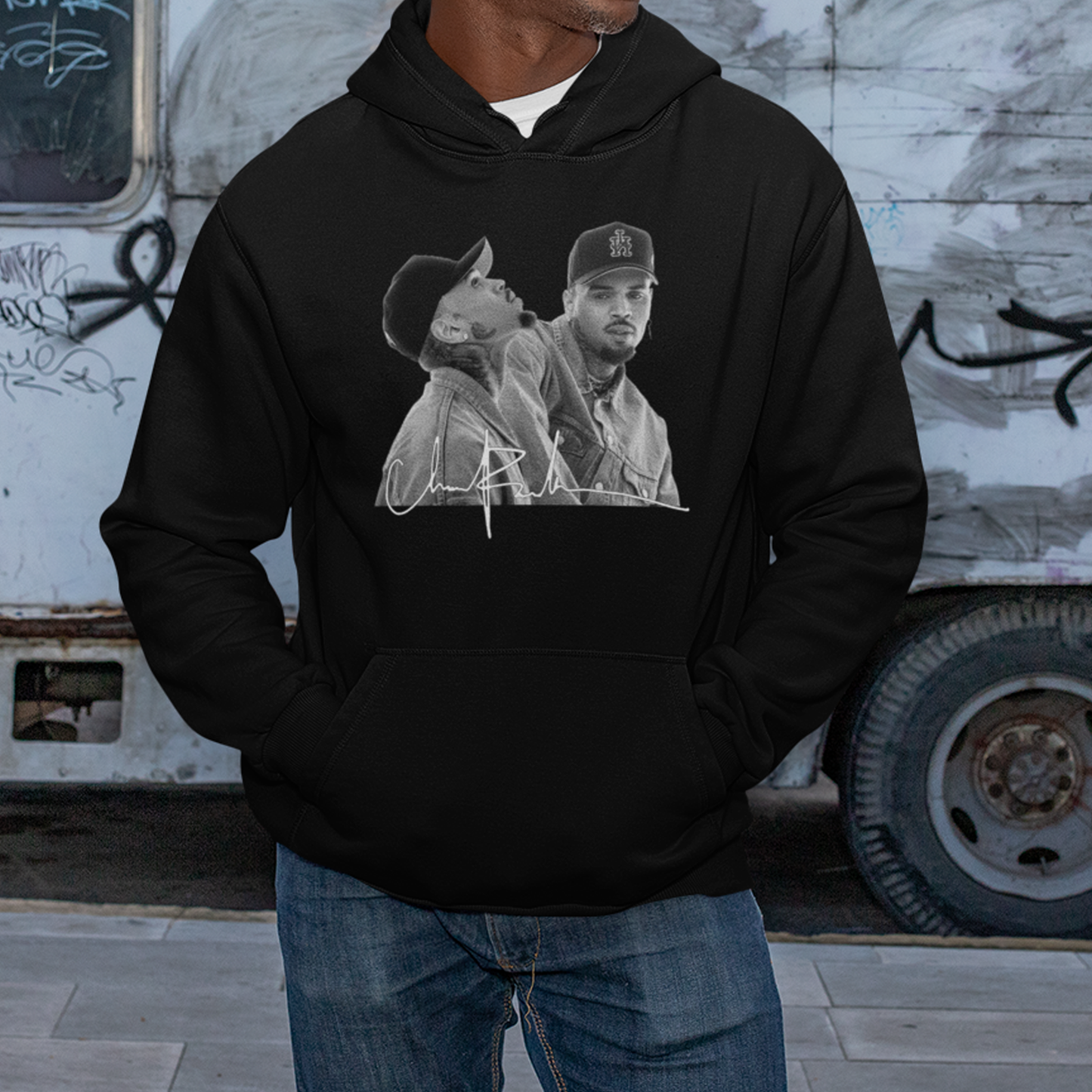 Moletom Canguru Chris Brown Two P&B