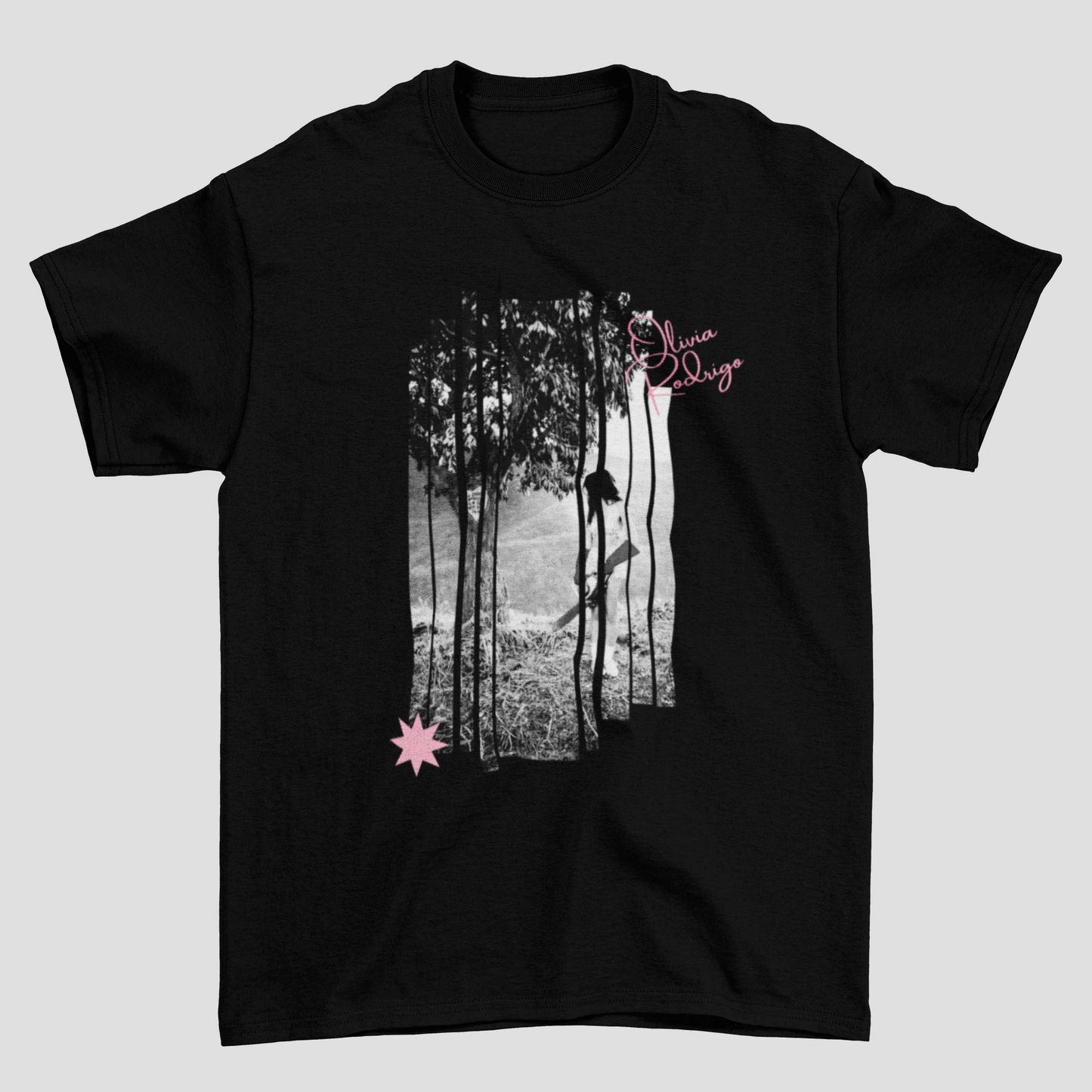 Camiseta Básica Olivia Rodrigo Collage