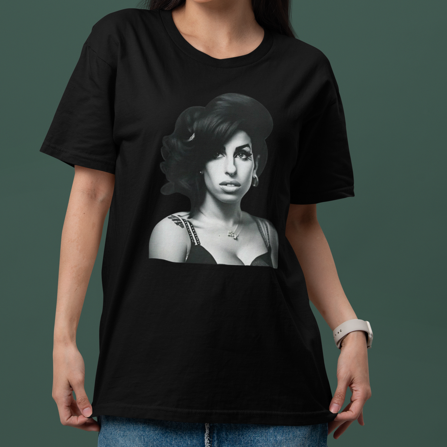 Camiseta Básica Amy Winehouse