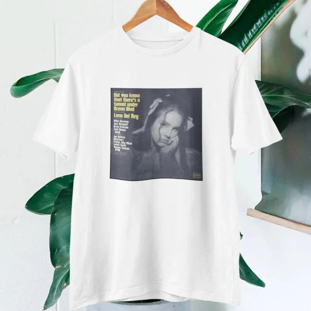 Camiseta Básica Lana Del Rey Born To Die