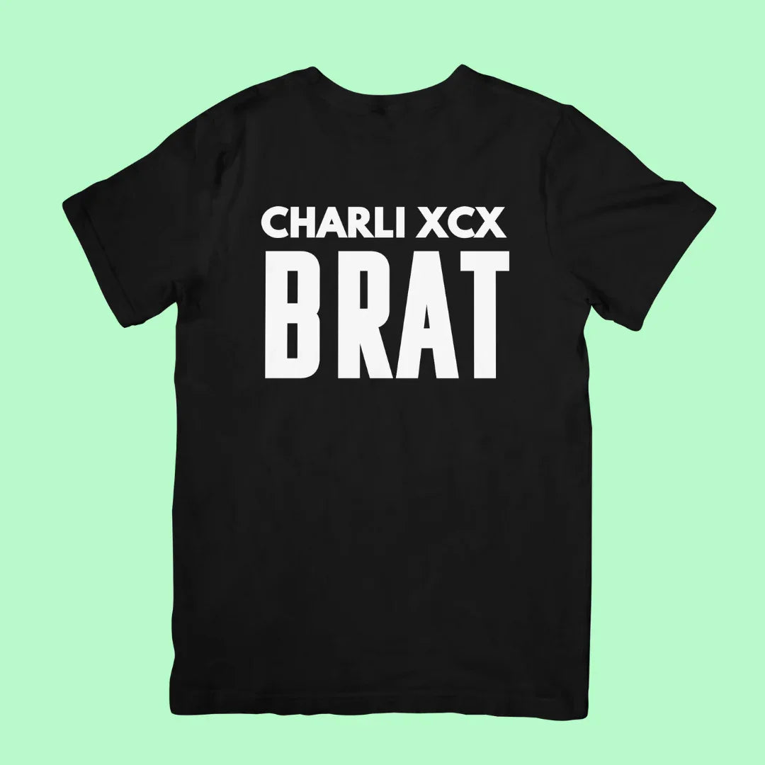 Camiseta Básica Charli XCX Brat Preto