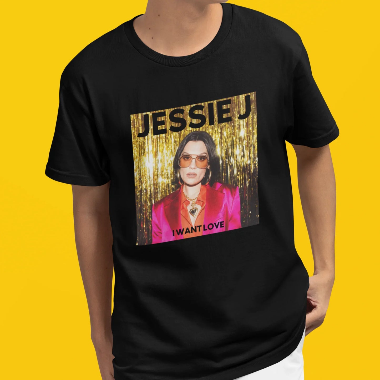 Camiseta Básica Jessie J. I Want Love