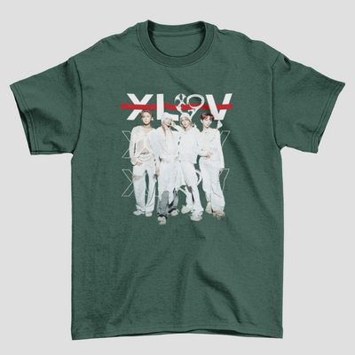 Camiseta Básica XLOV Group Graphic
