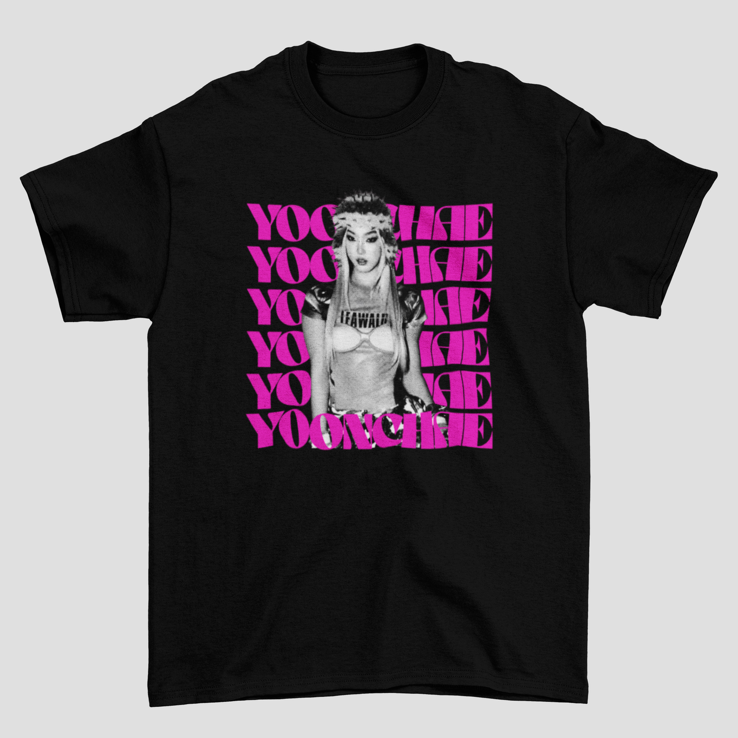 Camiseta Básica Katseye Yoonchae Pinky Up