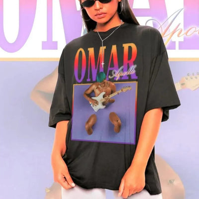Camiseta Básica Omar Apollo Retro