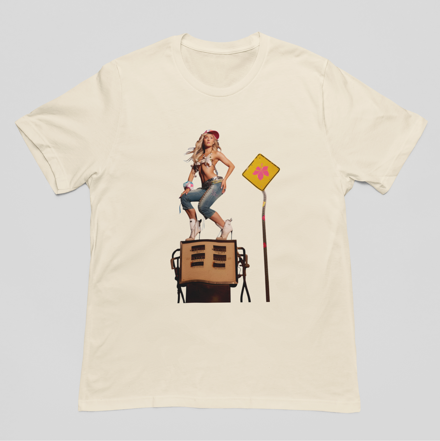 Camiseta Básica Zara Larsson Pose