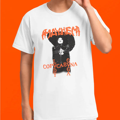 Camiseta Básica Lady Gaga Mayhem In Copacabana- branco