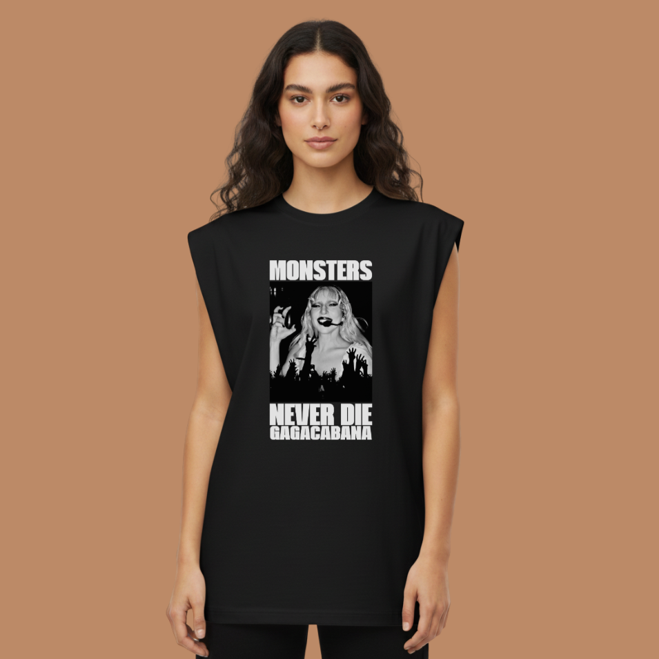 Regata Oversized Lady Gaga Monsters Never Die