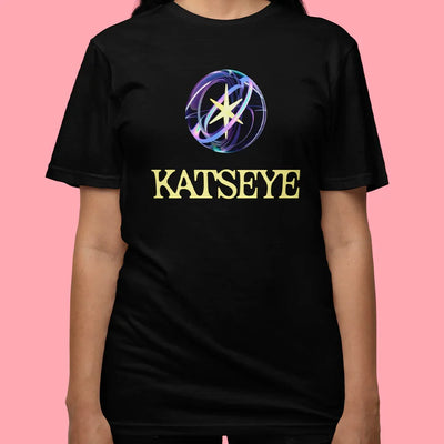 Camiseta Básica Katseye Logo