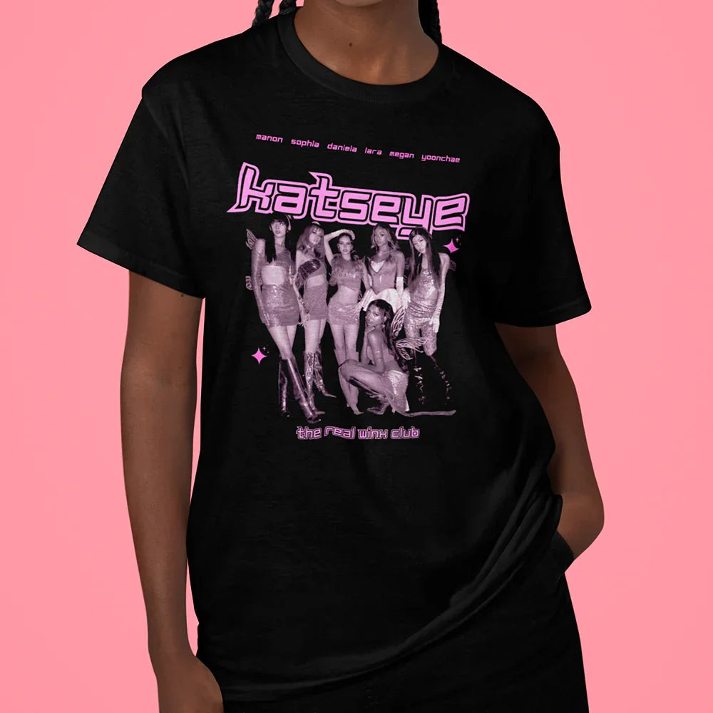 Camiseta Básica Katseye Winx Club