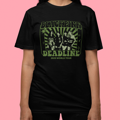 Camiseta Básica Blackpink Deadline Poster