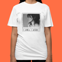 Camiseta Básica Camila Cabello Hurting Healing Loving