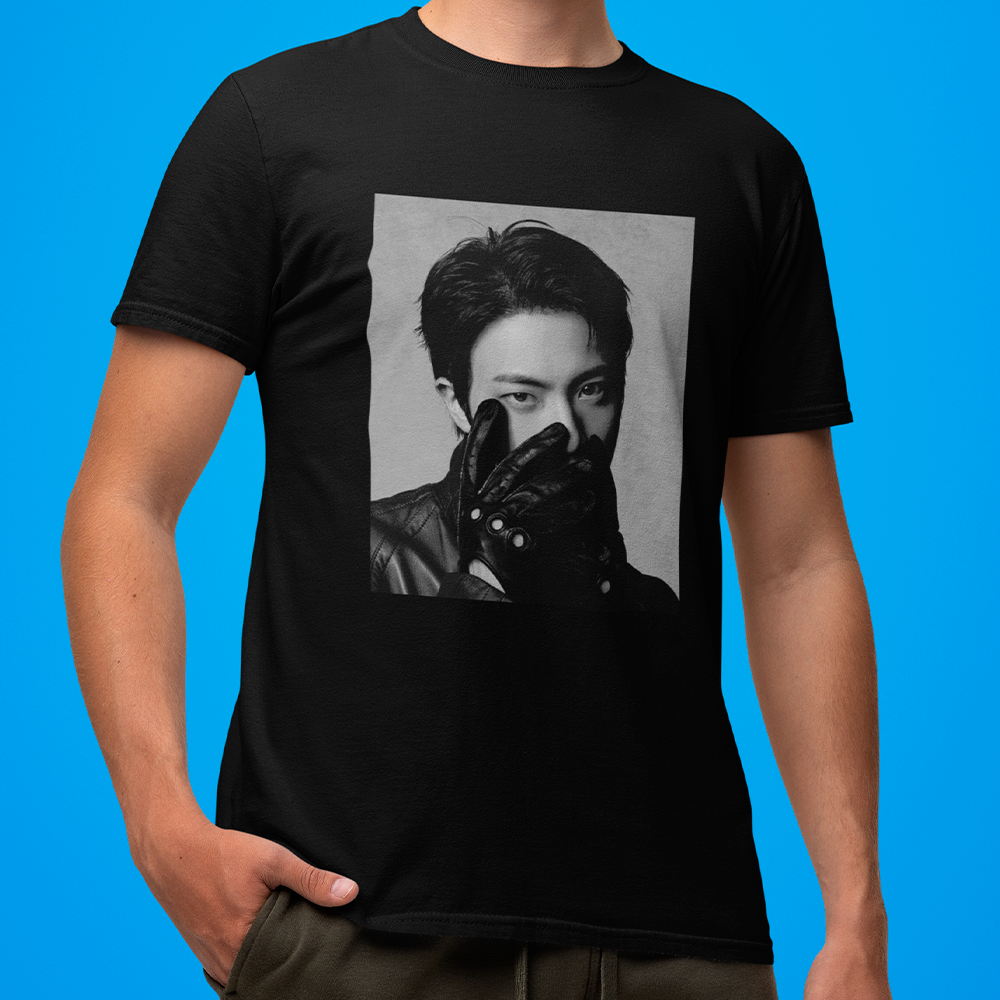 Camiseta Básica BTS Jin Photo B&W