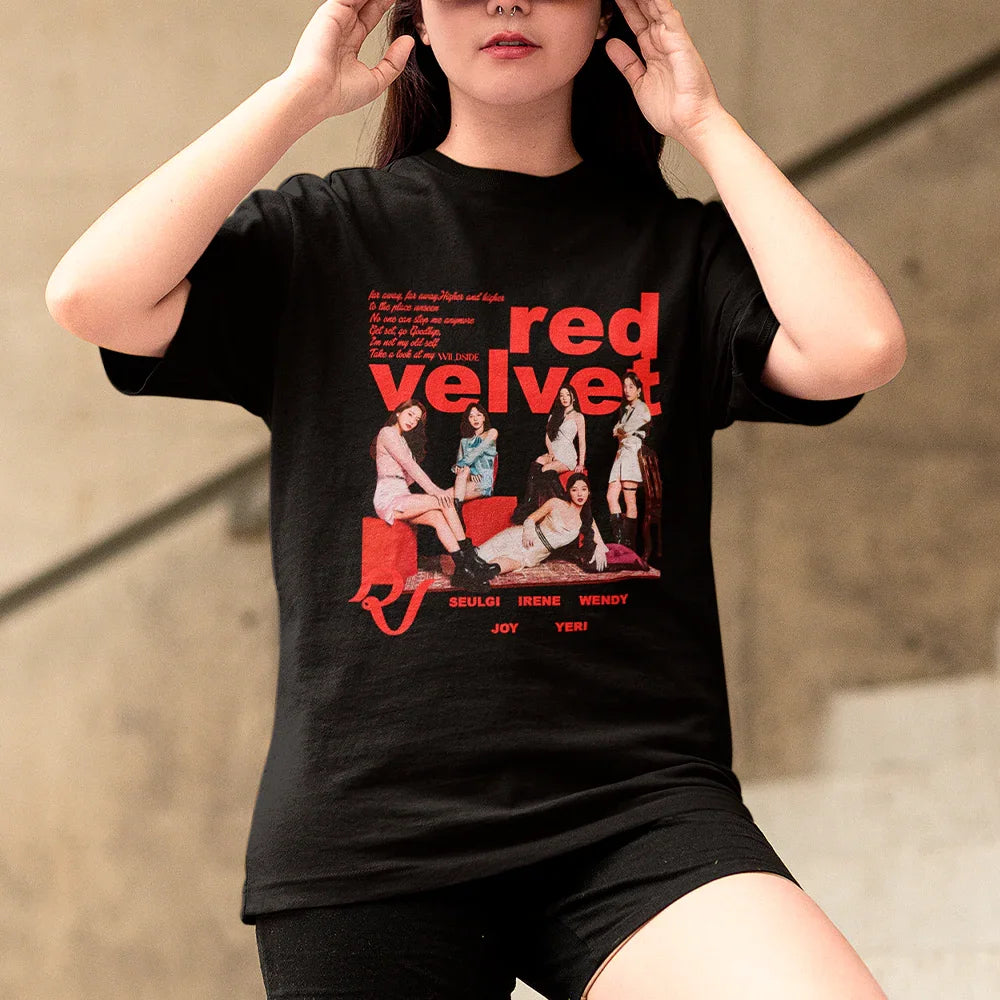 Camiseta Básica Red Velvet Graphic