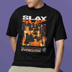 Camiseta Básica Everglow Slay Graphic