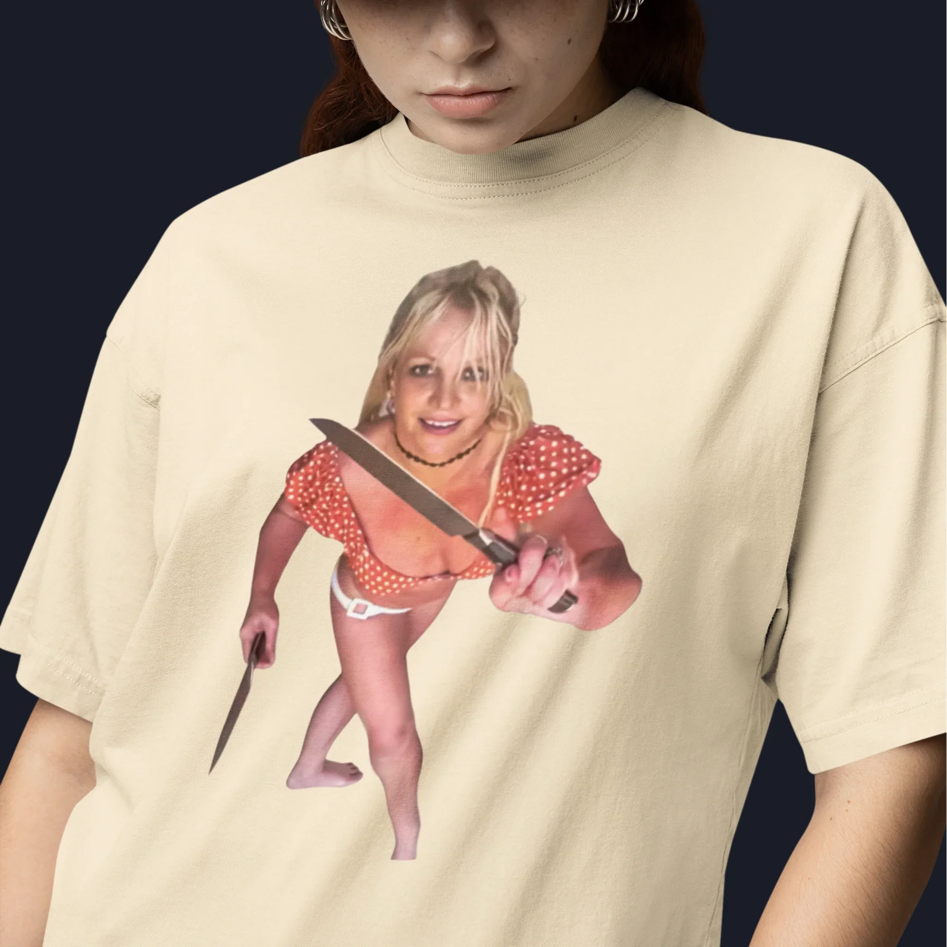 Camiseta Básica Britney Spears Halloween OMG - Pérola