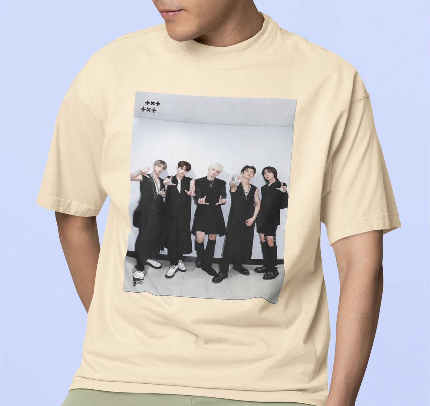 Camiseta Básica TXT Group Kpop
