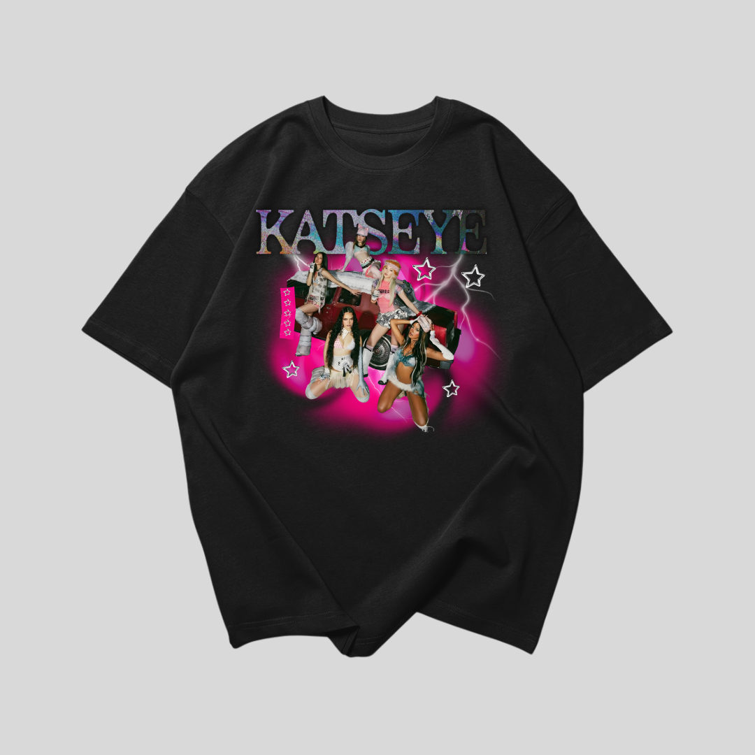 Camiseta Oversized Katseye Group Pinky Up