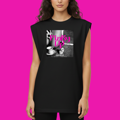 Regata Oversized Katseye Pinky Up Cat Photo