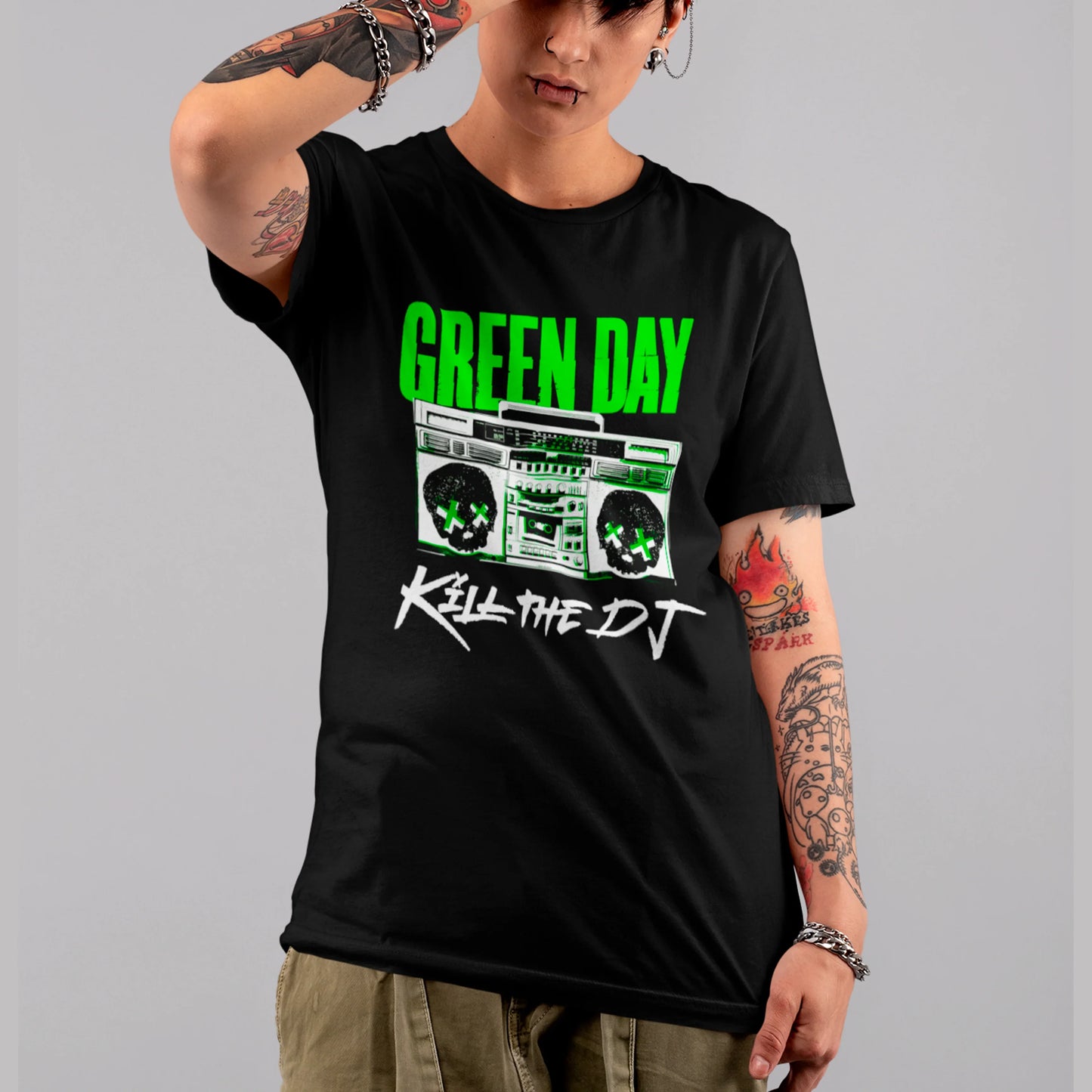 Camiseta Básica Kill The Dj Radio Green Day