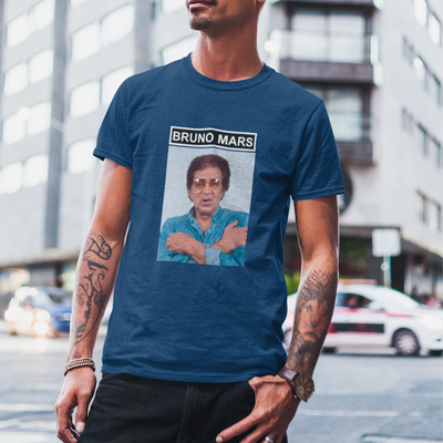 Camiseta Básica Bruno Mars Meme
