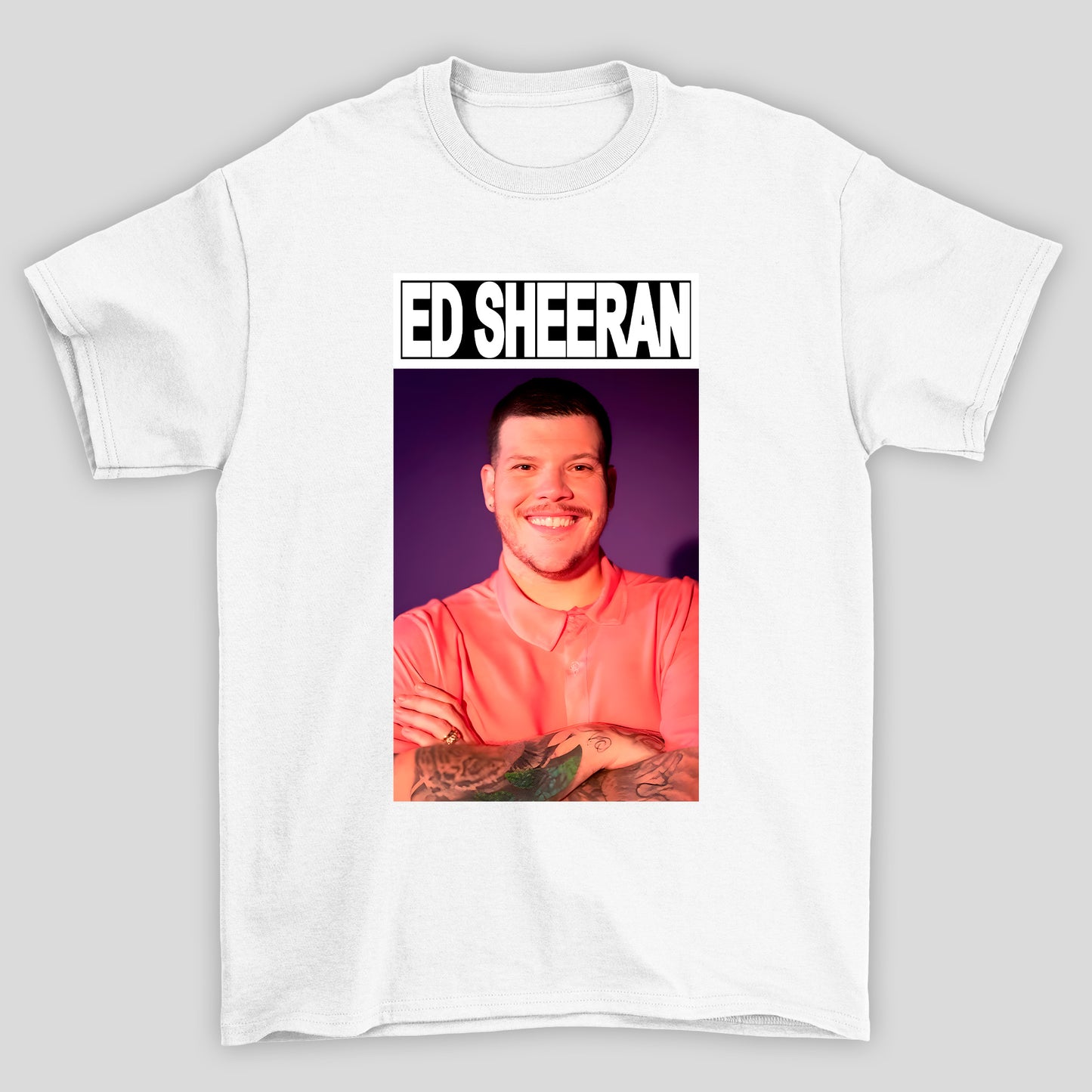 Camiseta Básica Ed Sheeran Meme