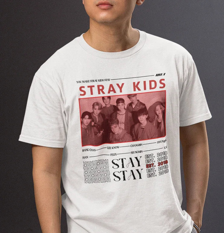 Camiseta Básica Stray Kids Stay
