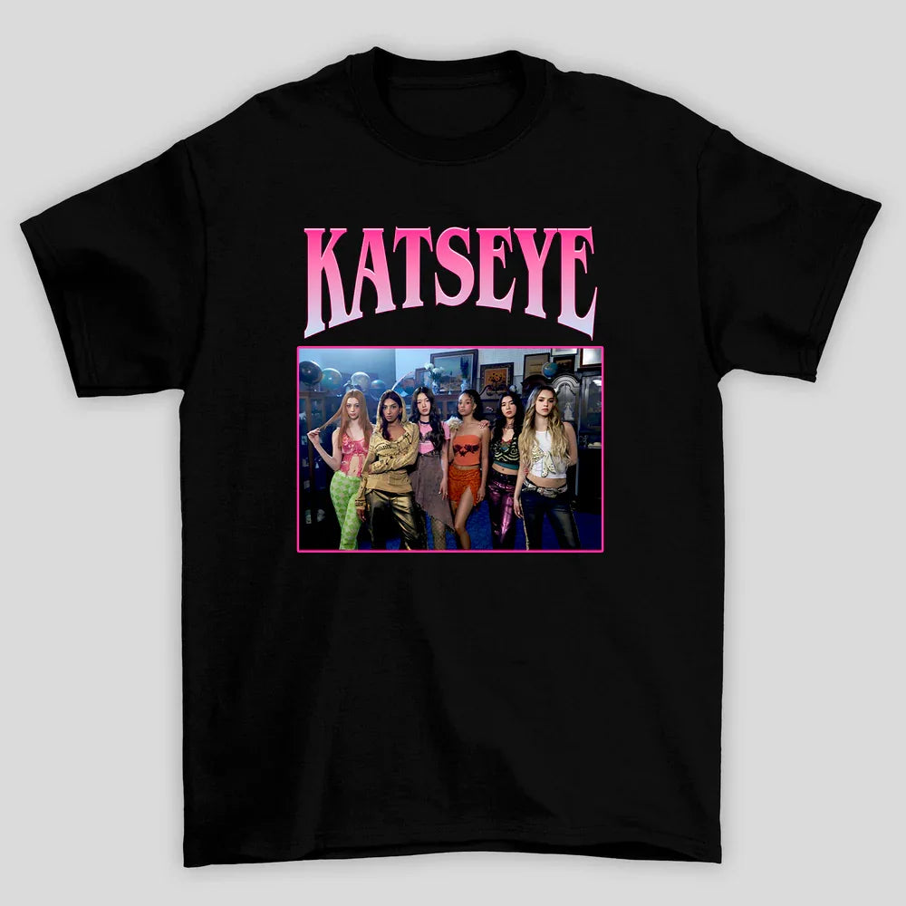 Camiseta Básica Katseye Sis