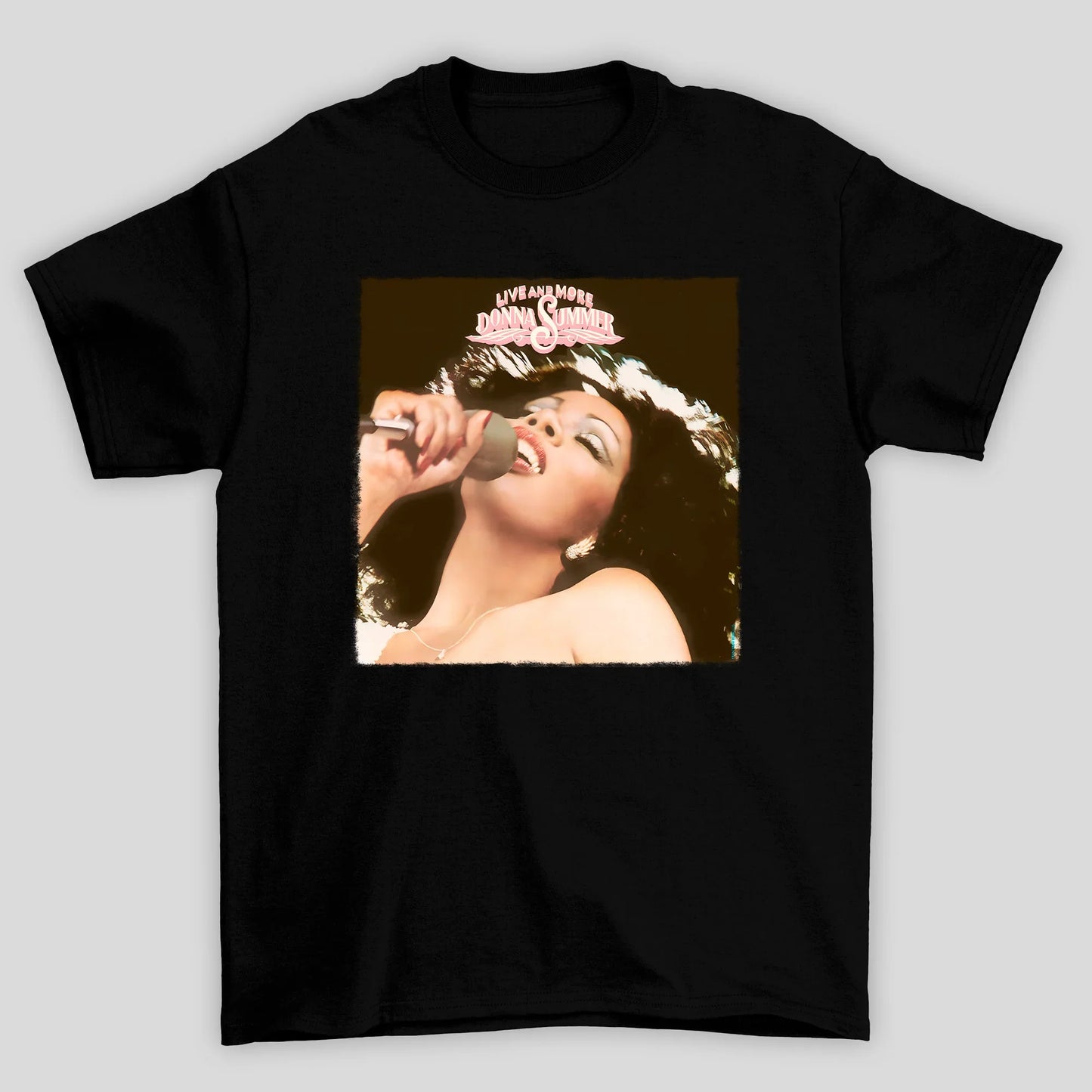Camiseta Básica Donna Summer Capa Album Live And More