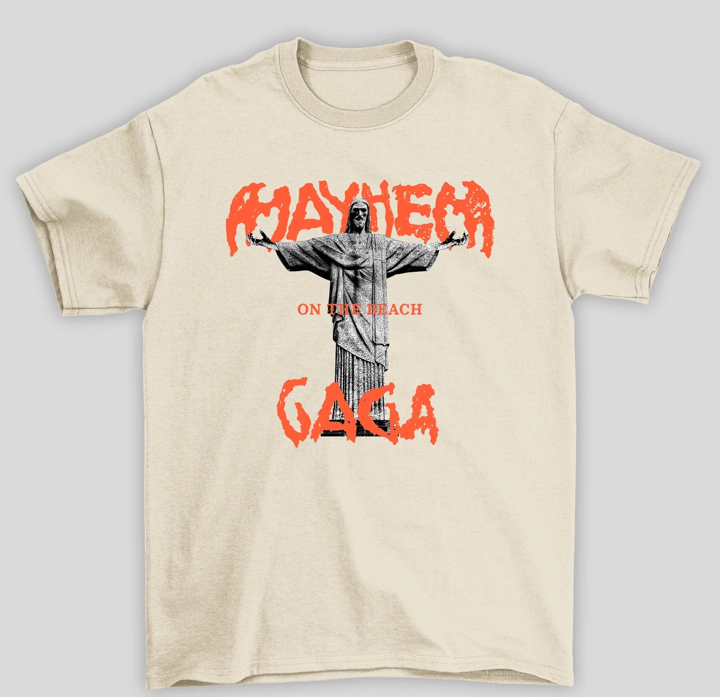 Camiseta Básica Lady Gaga Paws Up Redentor