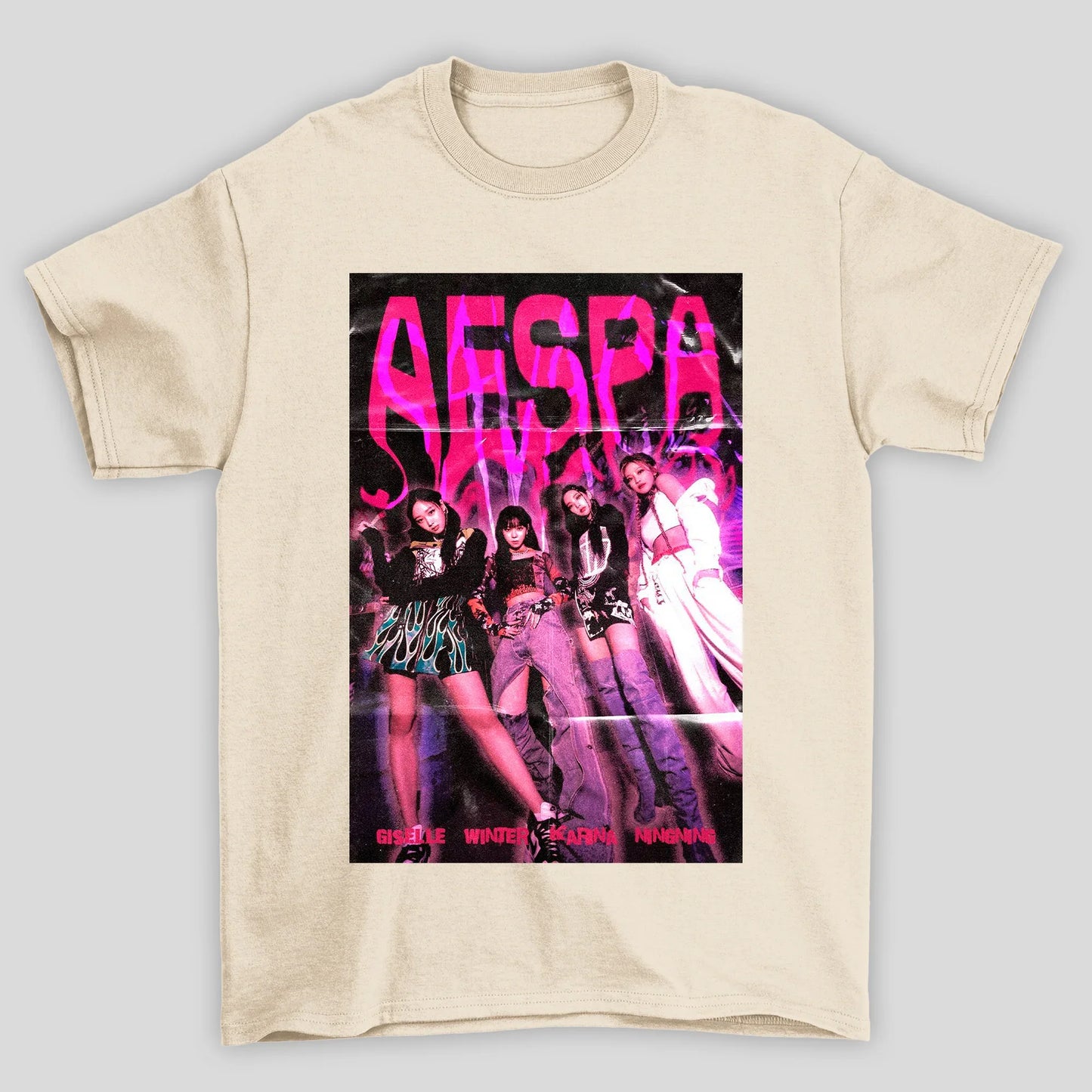 Camiseta Básica Aespa Graphic