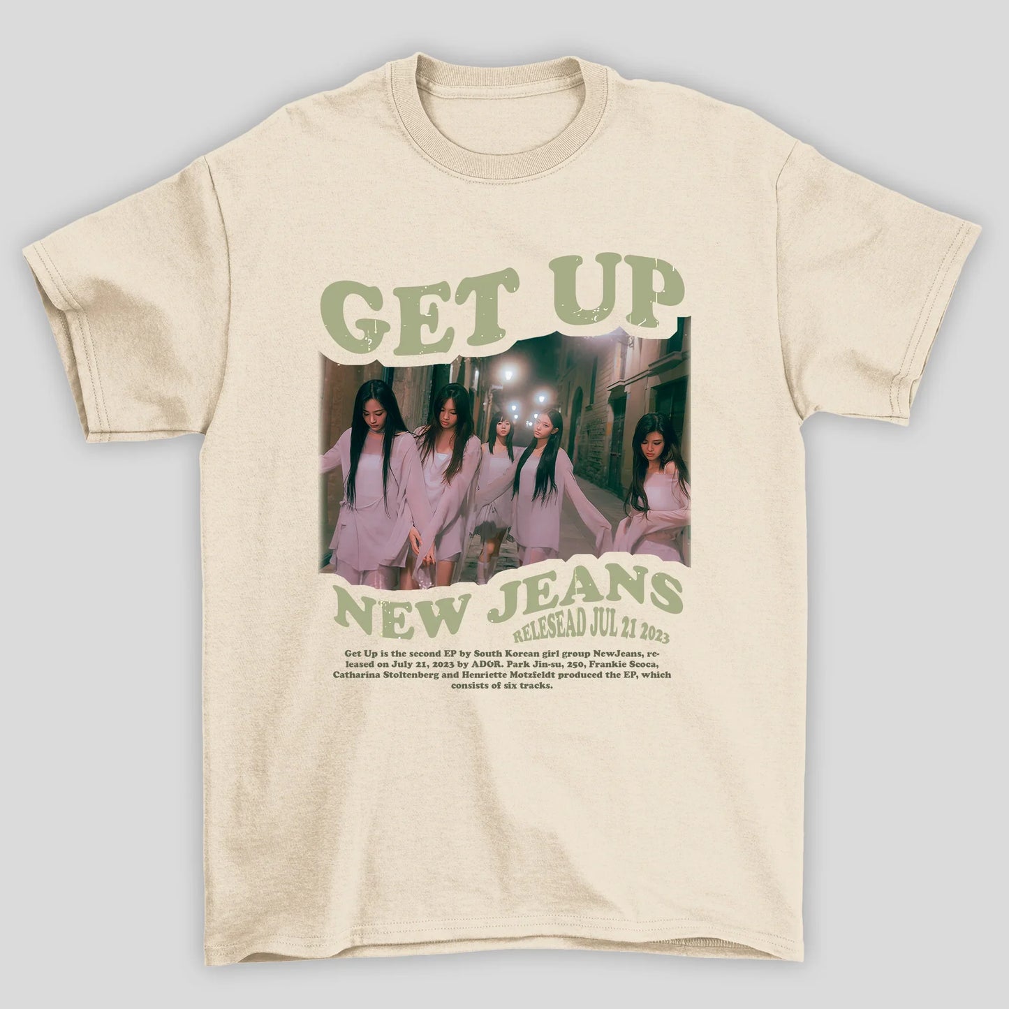 Camiseta Básica Get Up NewJeans