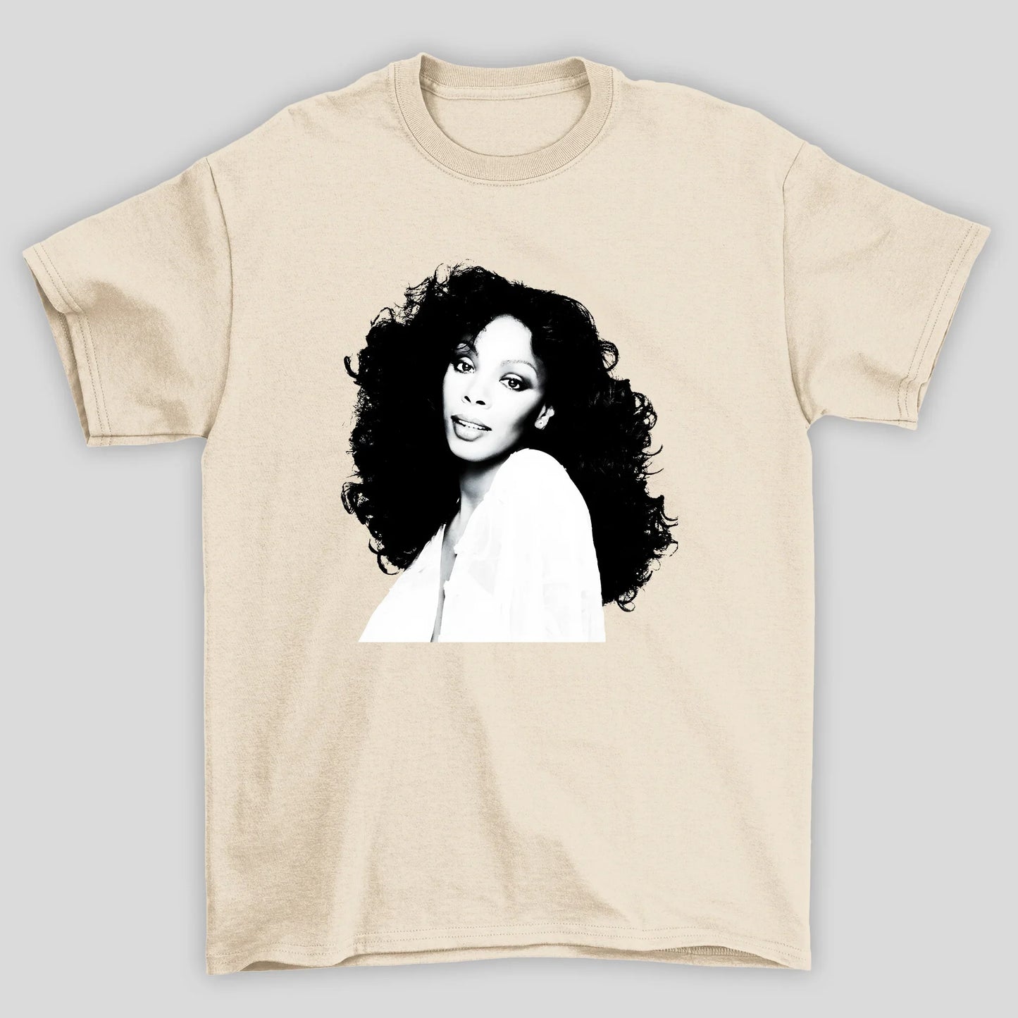 Camiseta Básica Donna Summer Foto Preto e Branco