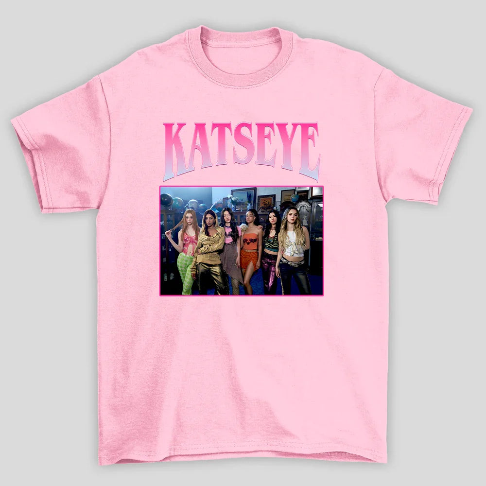 Camiseta Básica Katseye Sis