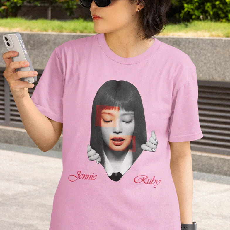 Camiseta Básica Jennie Ruby Collab