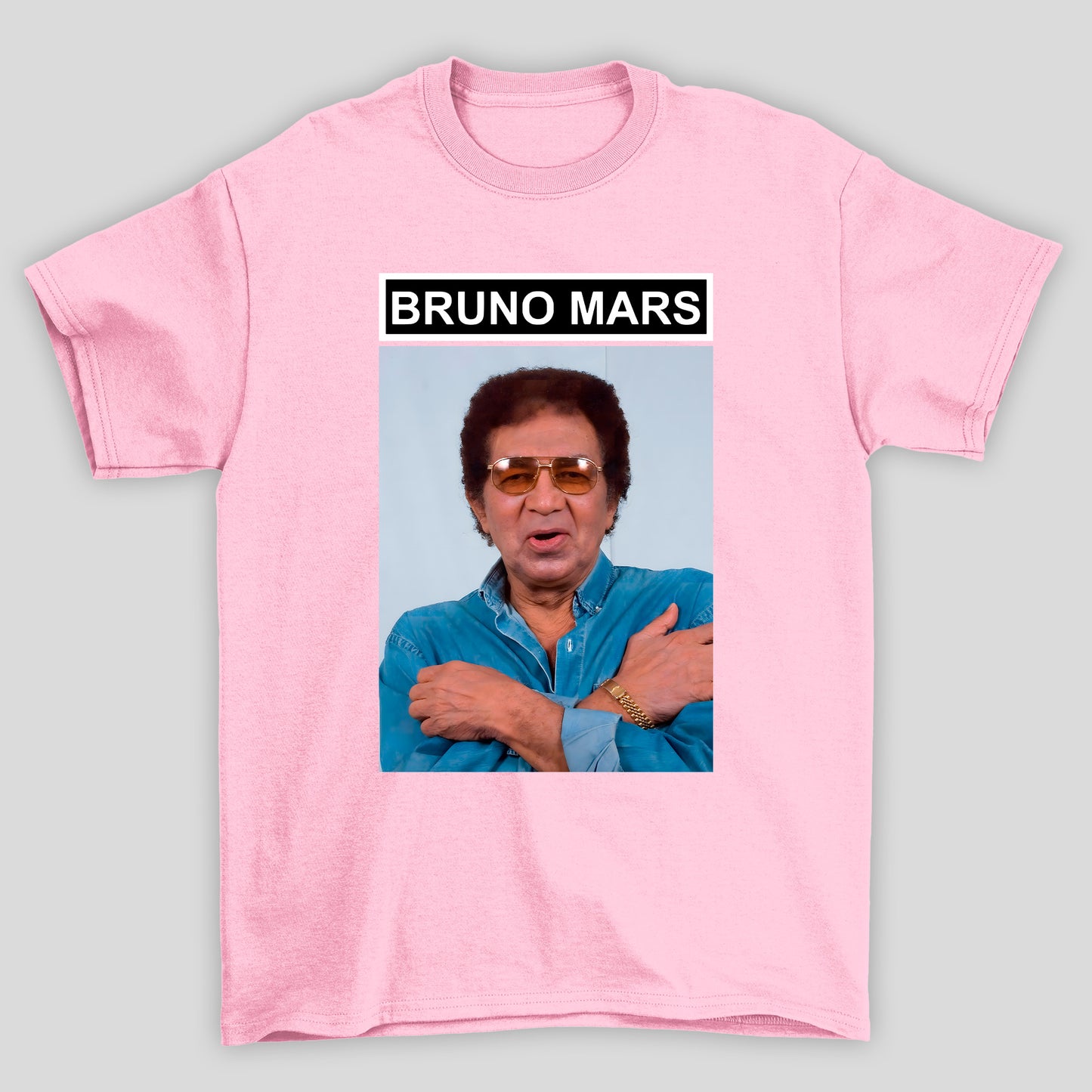 Camiseta Básica Bruno Mars Meme