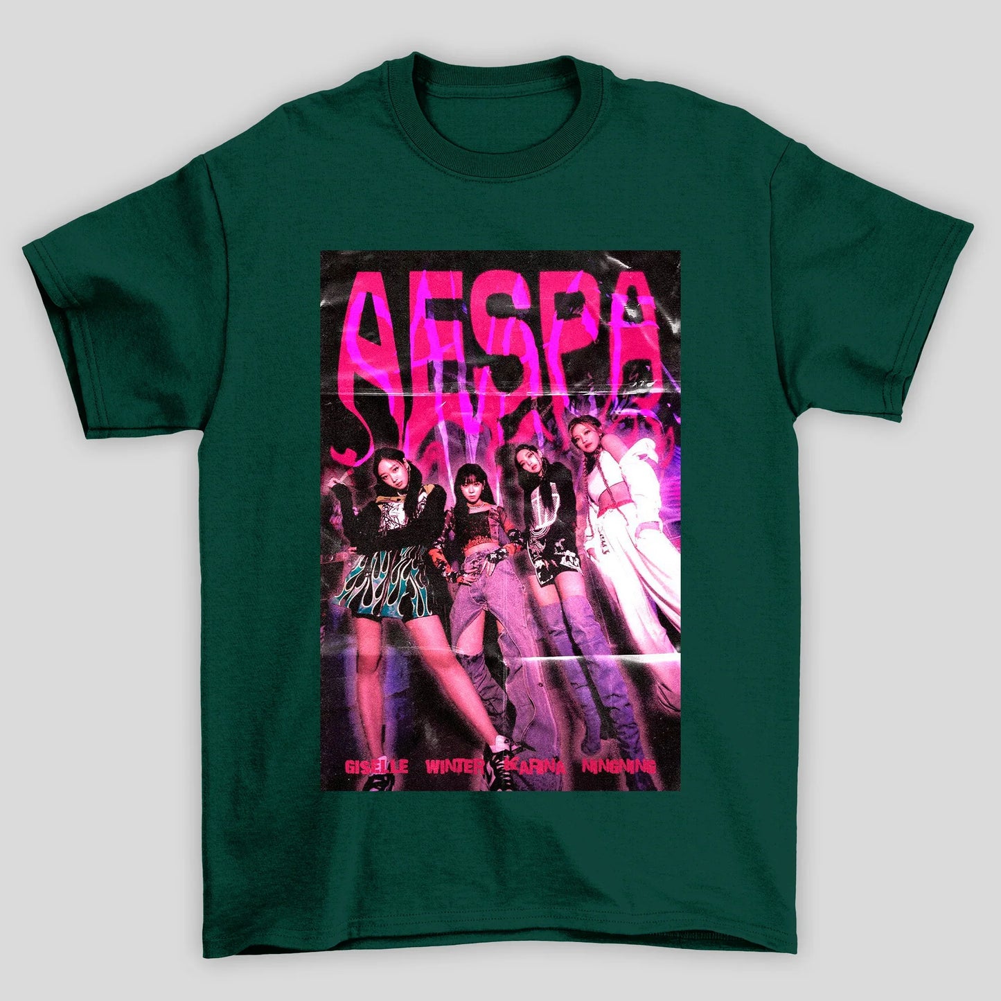 Camiseta Básica Aespa Graphic