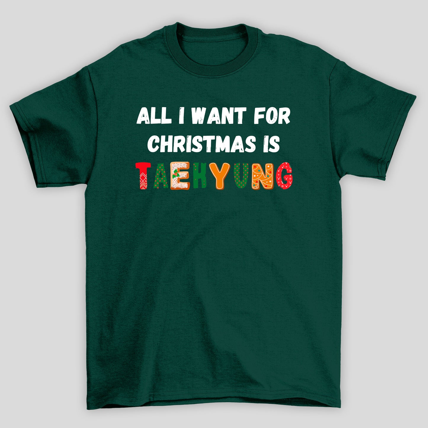 Camiseta Básica Christmas BTS All I Want For Christmas Is Taehyung