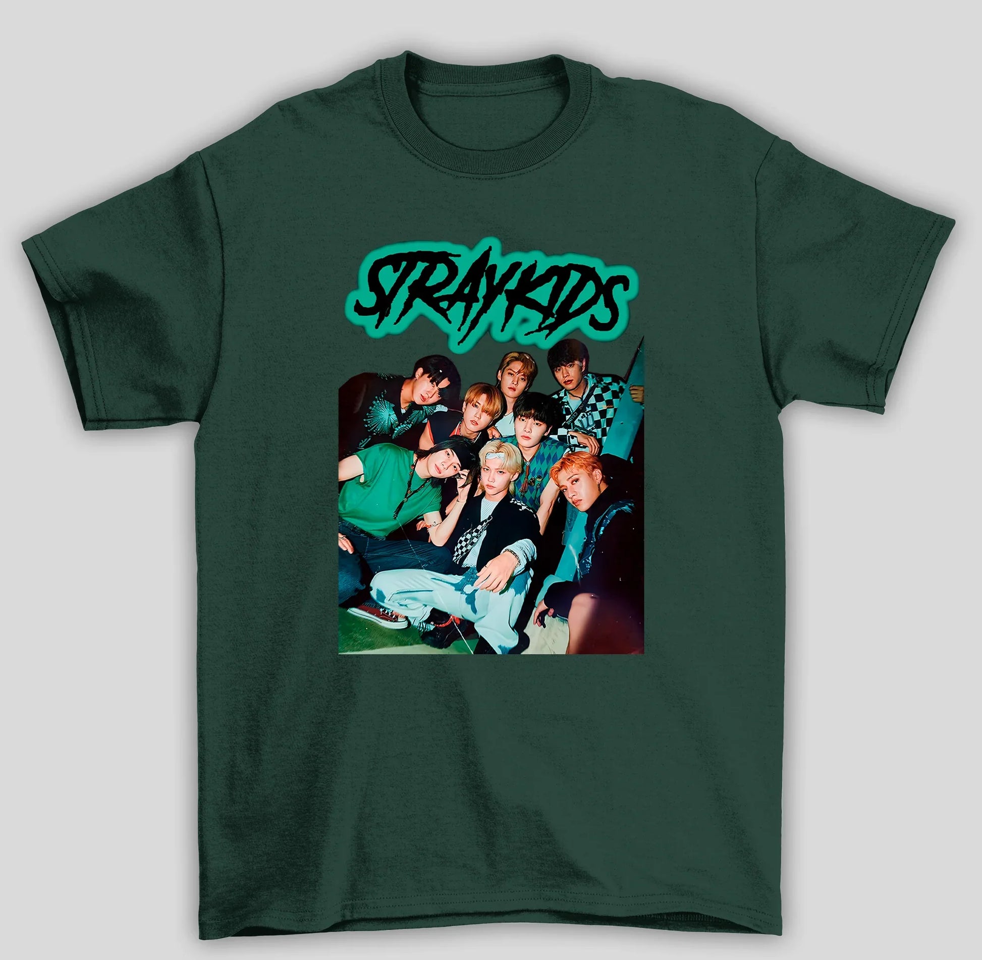 Camiseta Básica Stray Kids Group Kpop- verde