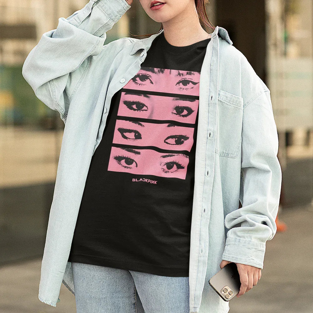 Camiseta Básica Eyes Collab Blackpink-PRETO