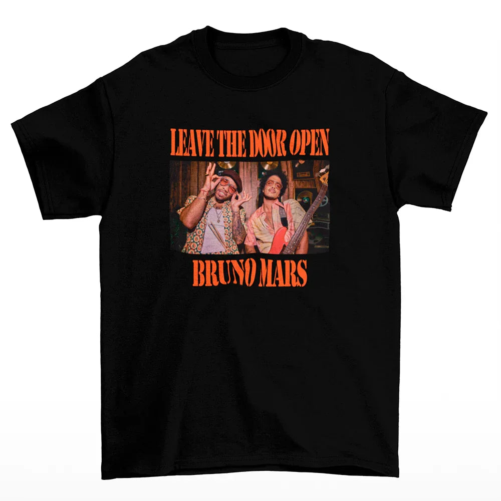 Camiseta Básica Leave The Doors Open Bruno Mars