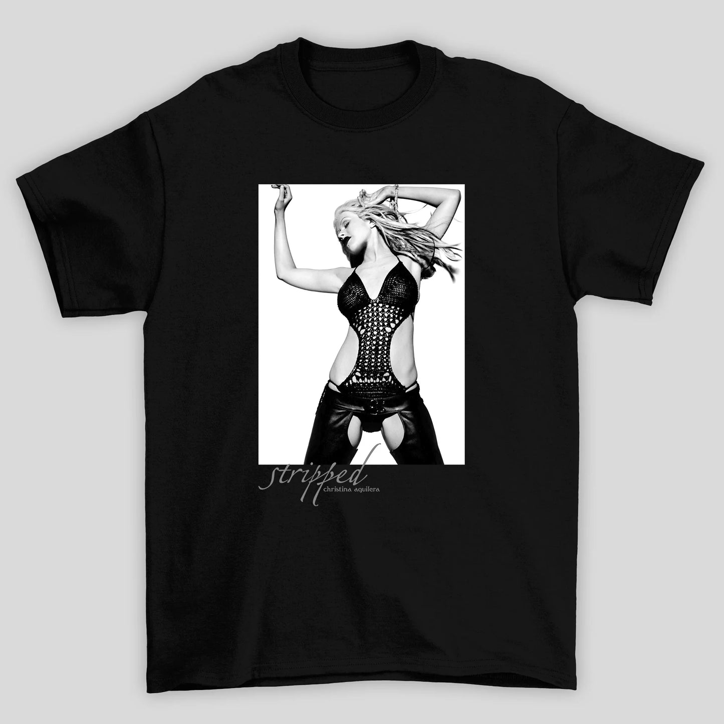 Camiseta Básica Christina Aguilera Stripped- preto
