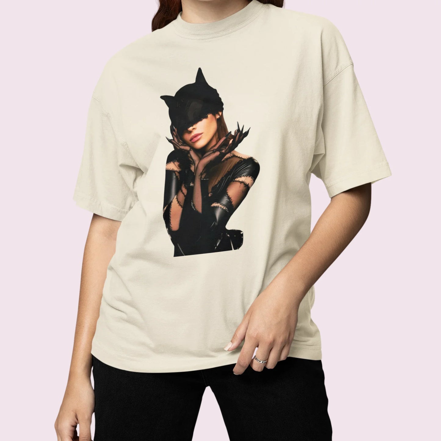Camiseta Básica Ariana Grande The Boy Is Mine - Pérola